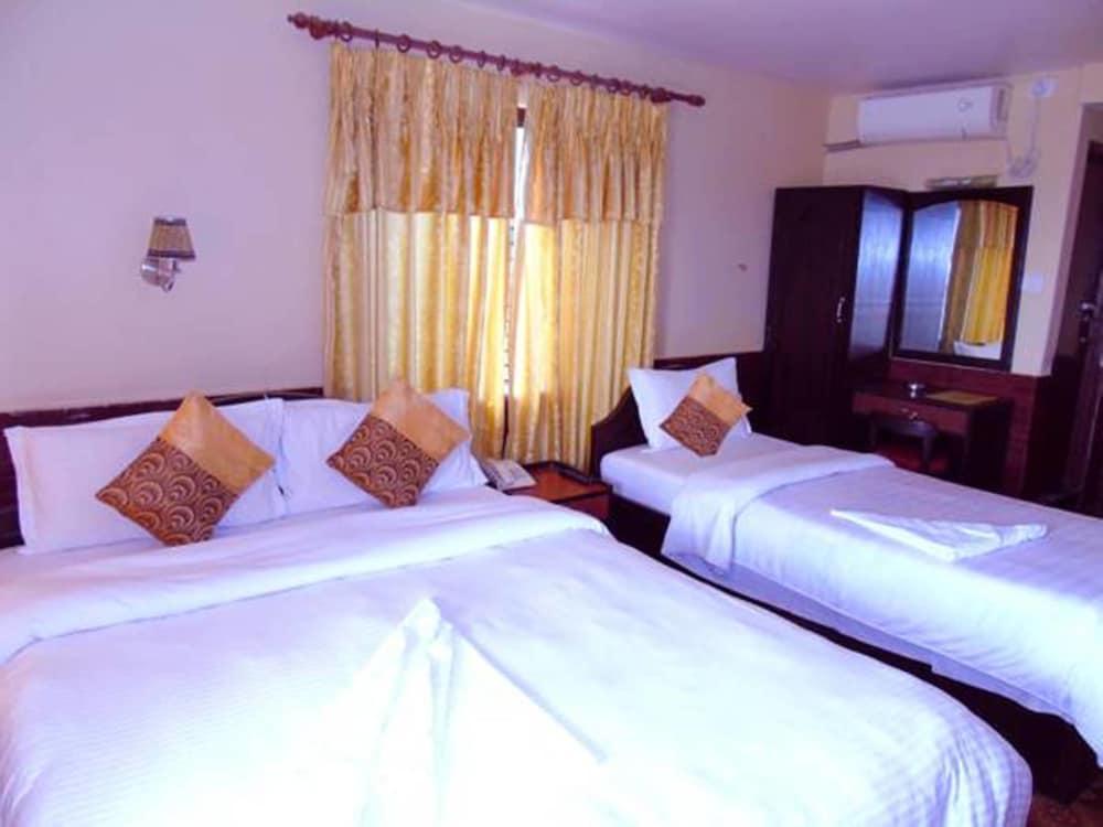 Hotel Trip Pokhara Luaran gambar