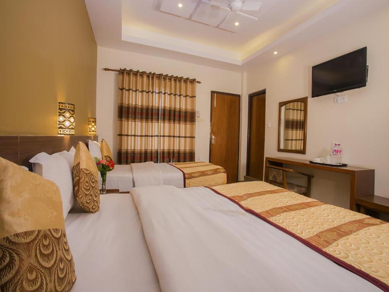 Hotel Trip Pokhara Luaran gambar